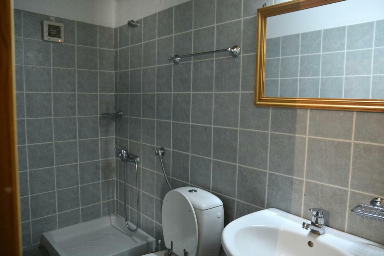 Petroto House Guest House Fragkades Екстериор снимка